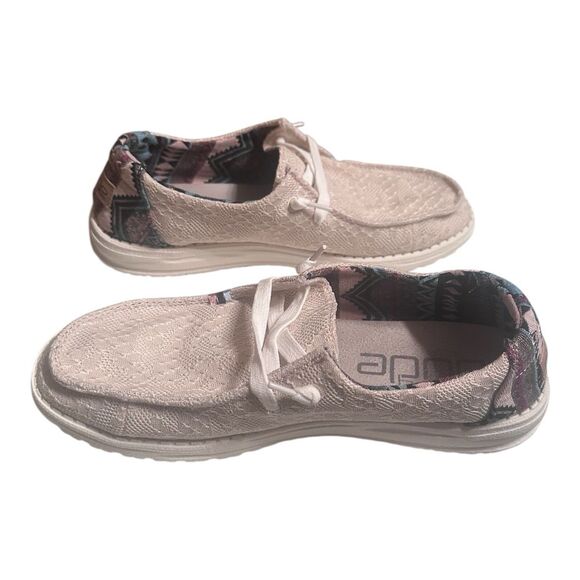 Hey Dude Wendy Boho Aztec Pink Womens 9 EU 40 Slip On Shoe Casual Preppy Comfy - Picture 2 of 7